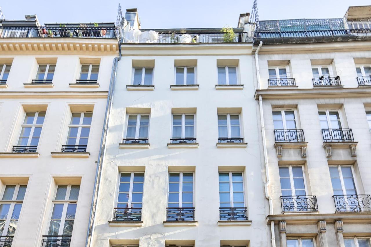 34 - Urban Luxury Paris Louvre Apartment Exterior photo